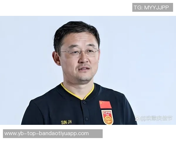 三名中超本土主教练报名竞选国足主帅展现新希望 三名中超本土主教练报名竞选国足主帅展现新希望