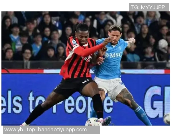 法国队球探现场考察国米前锋博尼关注罗马对国米的精彩对决